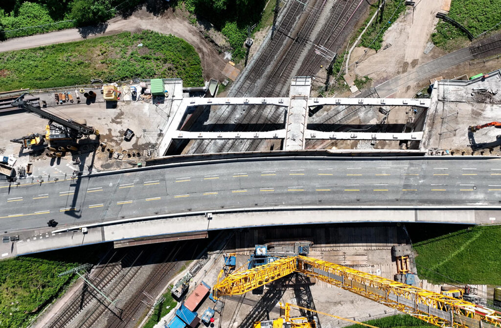 CN Europlan GmbH - 09.10.2020 - Amsinckstrassenbrücke - Abrissd